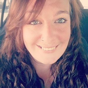 Meet your Posher, Elana